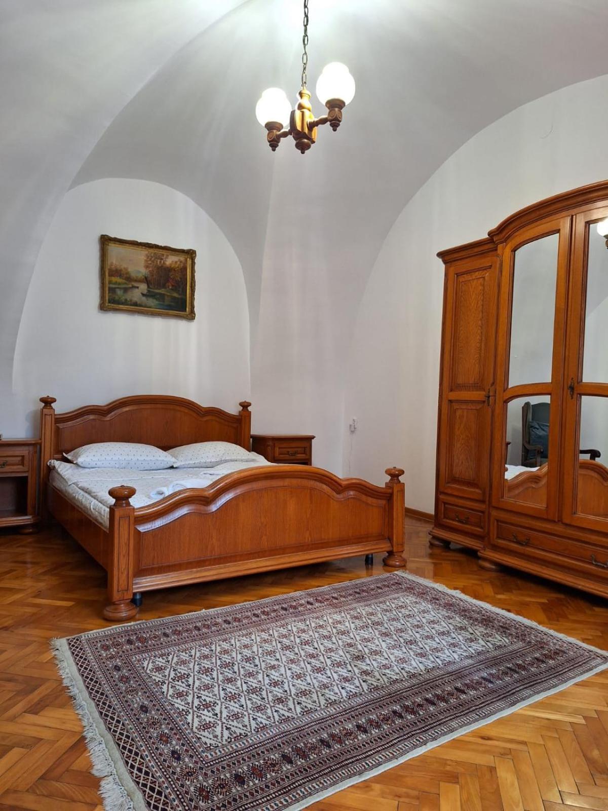 Classy View - Panoramic Sibiu Suite Exteriör bild
